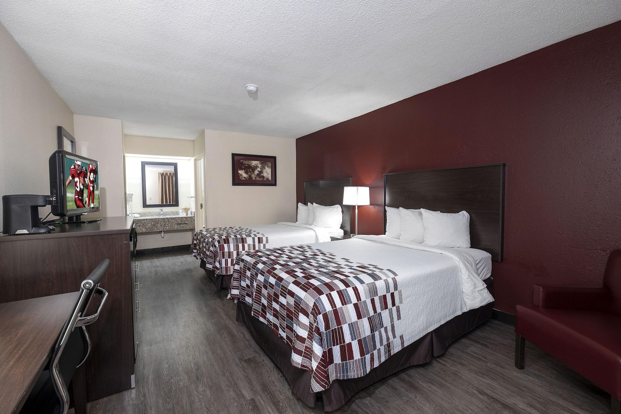 Red Roof Inn Prattville Exterior photo
