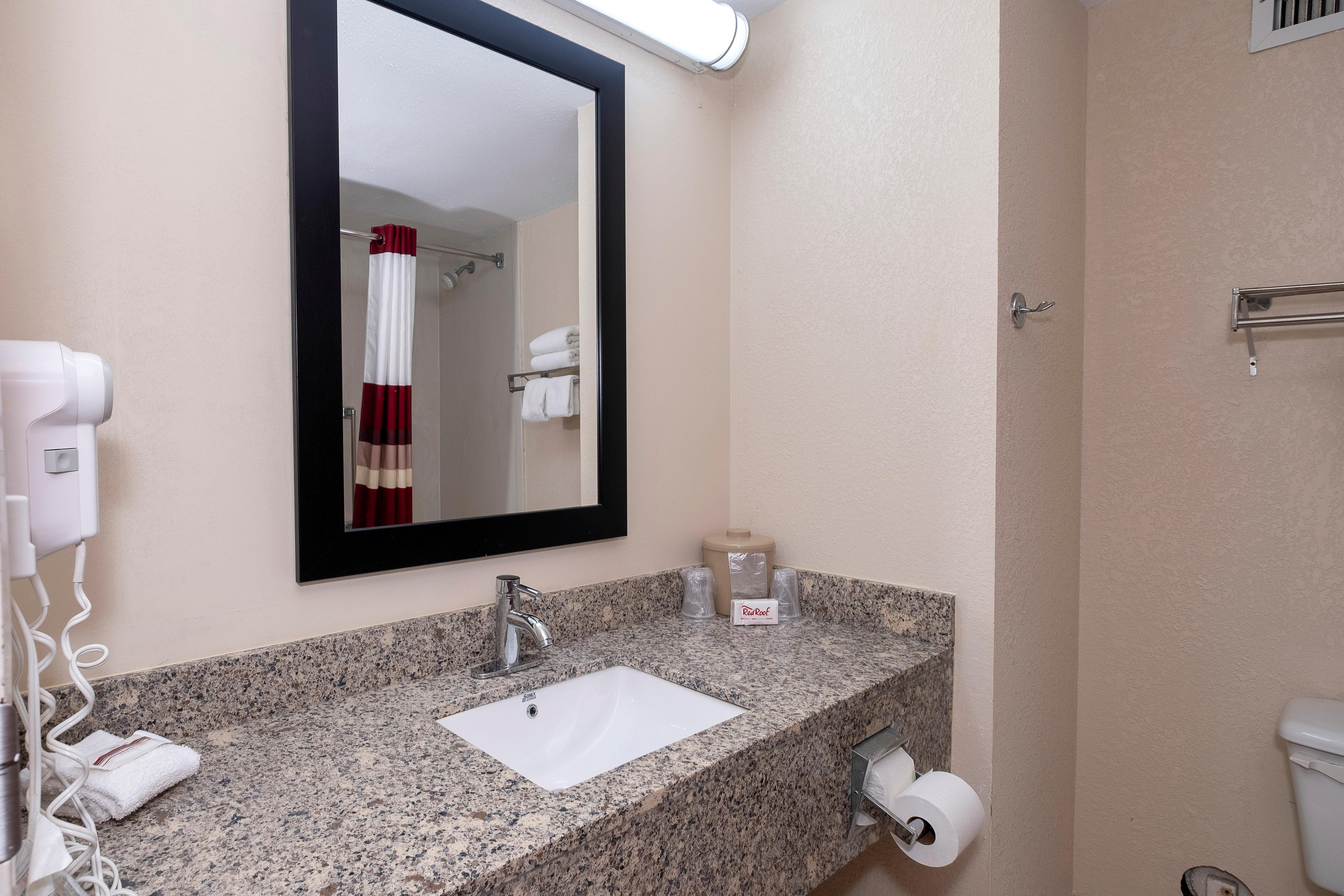 Red Roof Inn Prattville Exterior photo