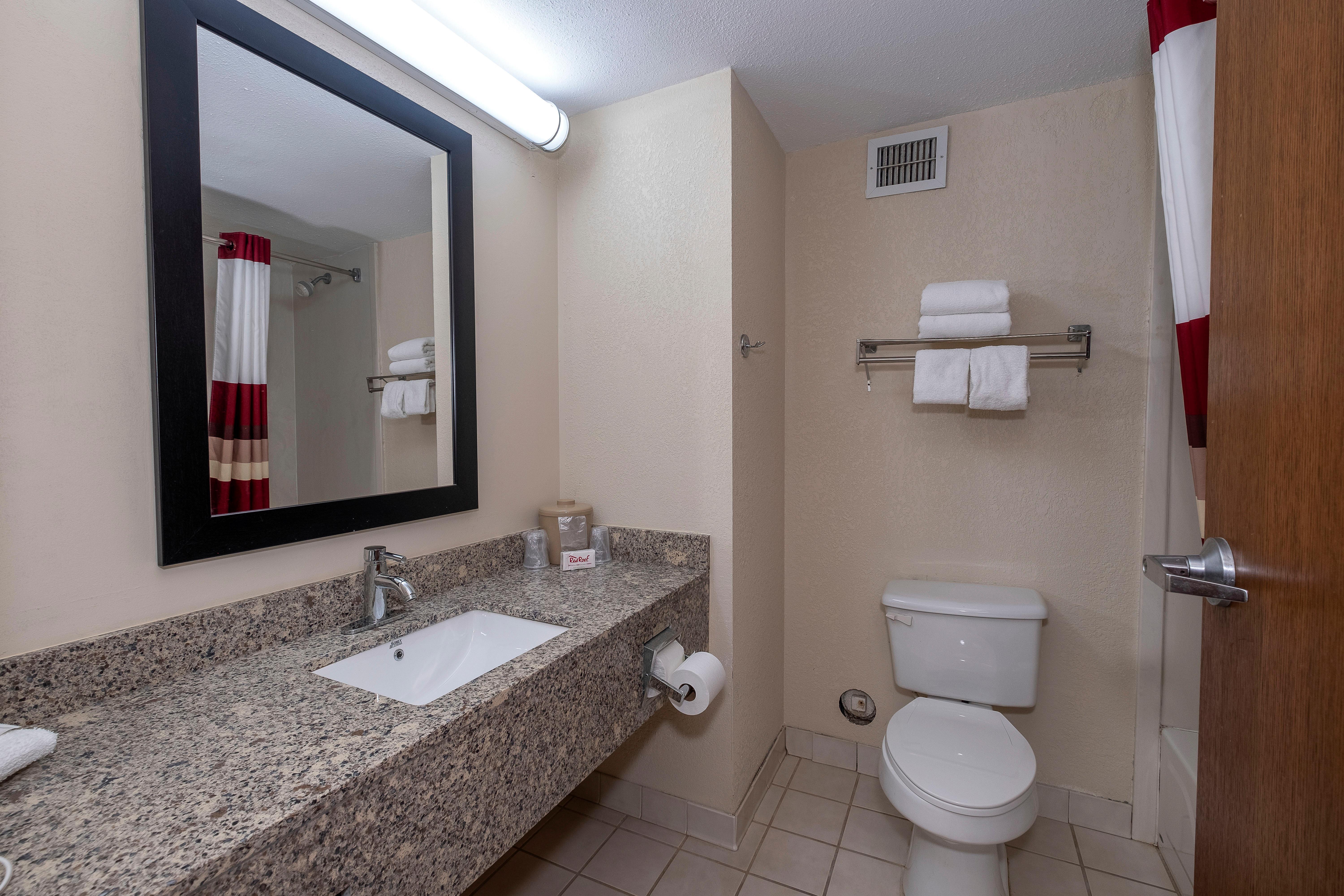 Red Roof Inn Prattville Exterior photo