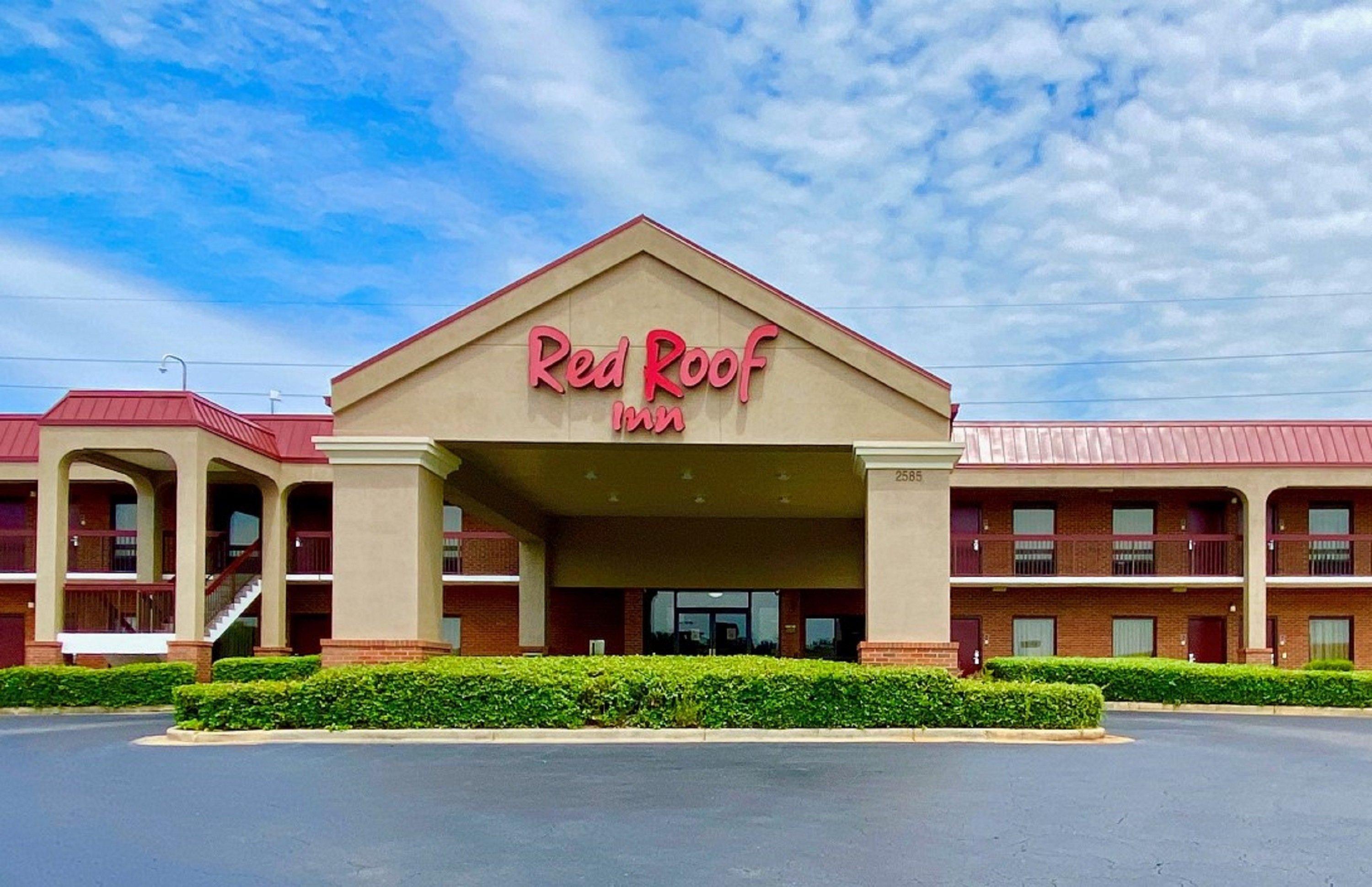 Red Roof Inn Prattville Exterior photo