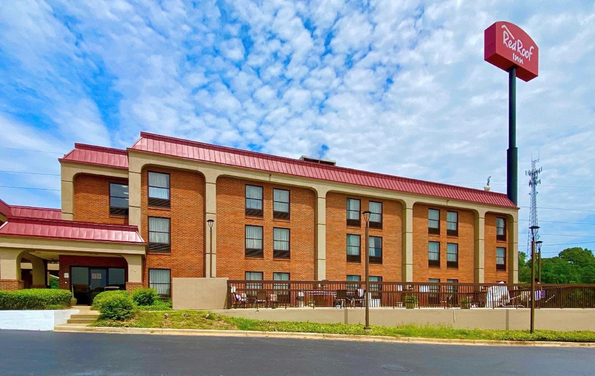 Red Roof Inn Prattville Exterior photo